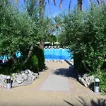 Paradise Rezort 4*