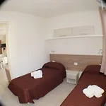 Paradise 4*