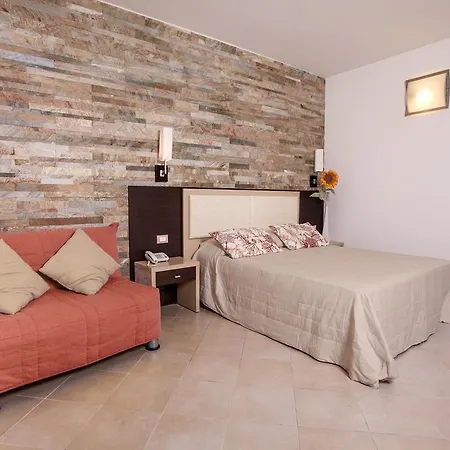 Paradise Resort 4*