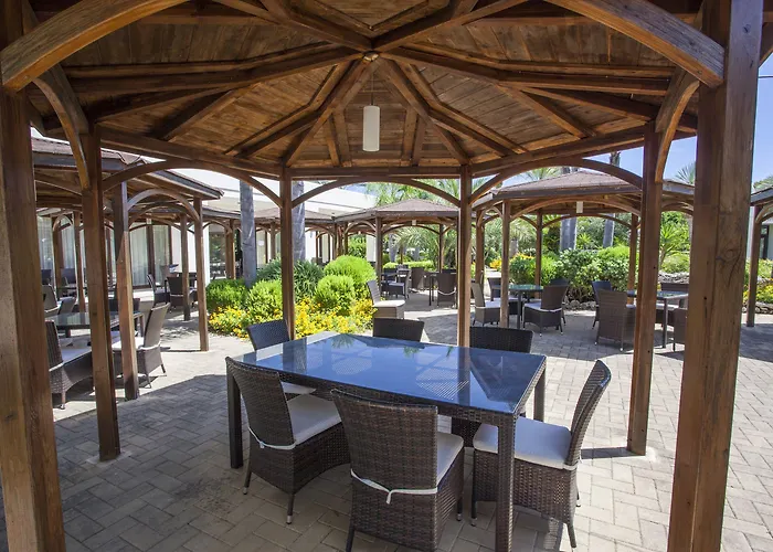 Paradise Resort 4*