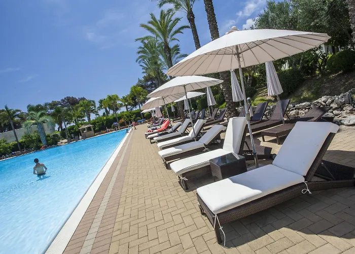 Paradise Resort 4*